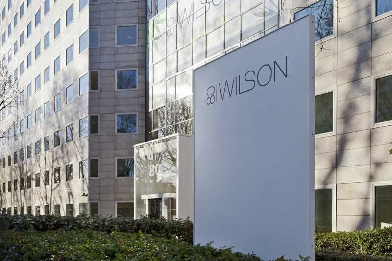 A l'ouest de Paris, aux portes de La Défense, Cus