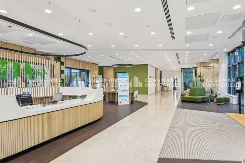 Cushman & Wakefield vous propose une surface de 5