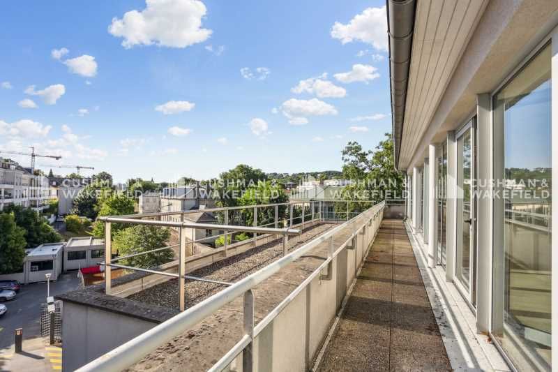 Situés au sein d'un complexe moderne et sécurisé,