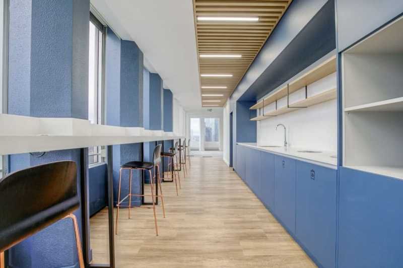 Plateaux de bureaux de 1 289 m² à La Défense, au 