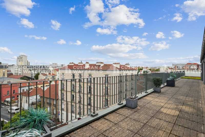 Découvrez 294 m² de bureaux lumineux situés au 3e