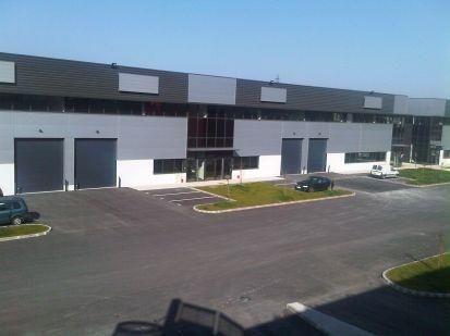 1241 m² pour ce pme-pmi en location à Saint-denis