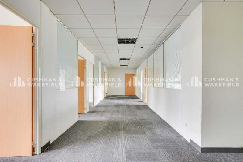 Cushman and Wakefield vous propose à la location 