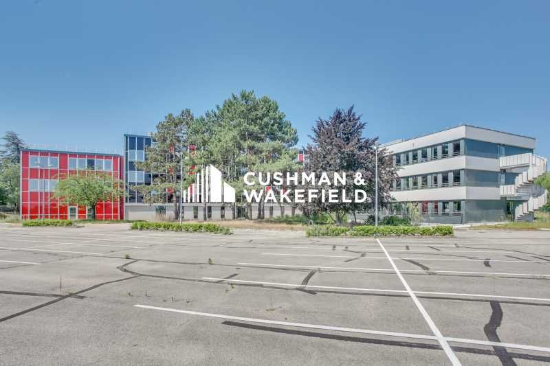 Location bureaux 1611 m² divisibles à partir de 246 m²
