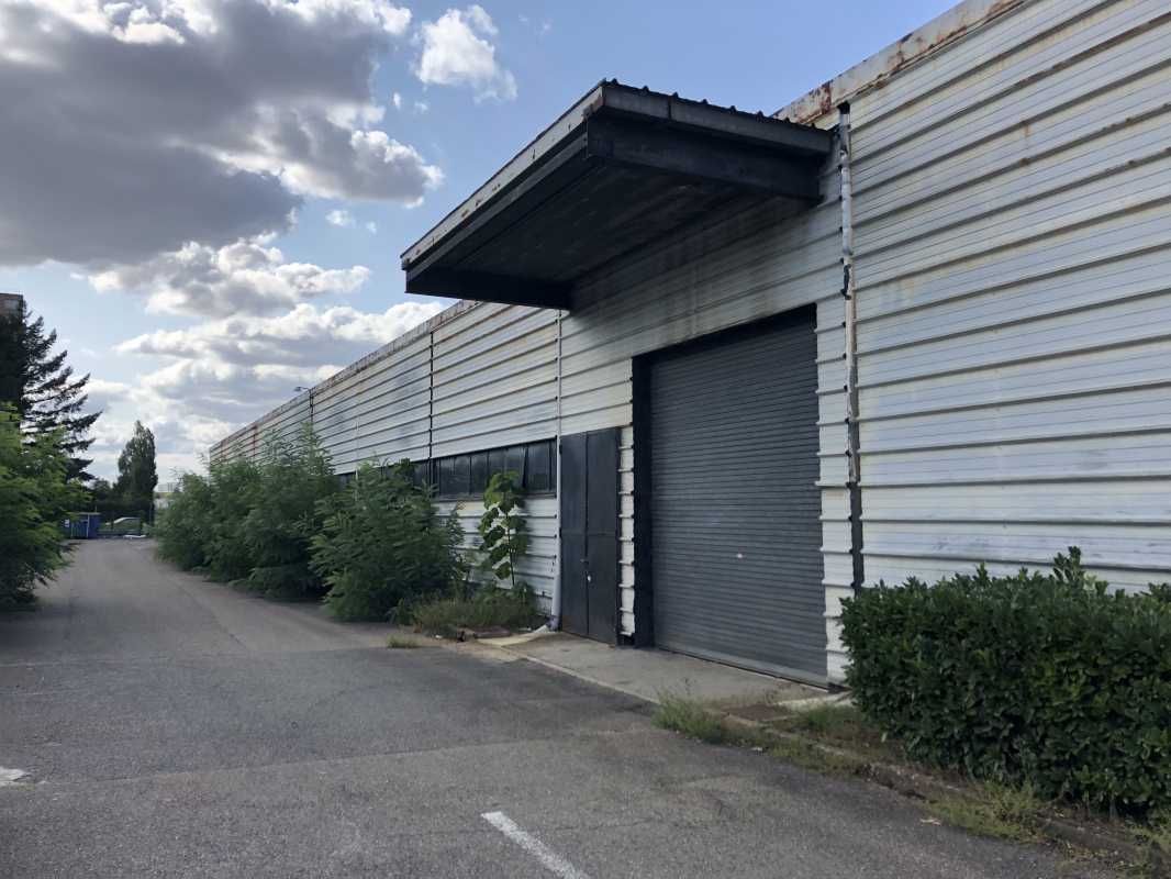 Nous vous proposons un local d'activité exception