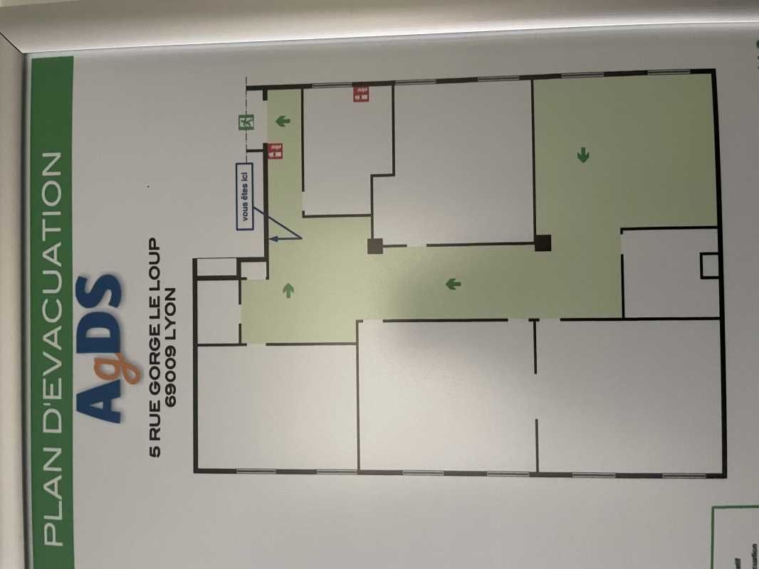 Location bureaux 978 m² divisibles à partir de 116 m²