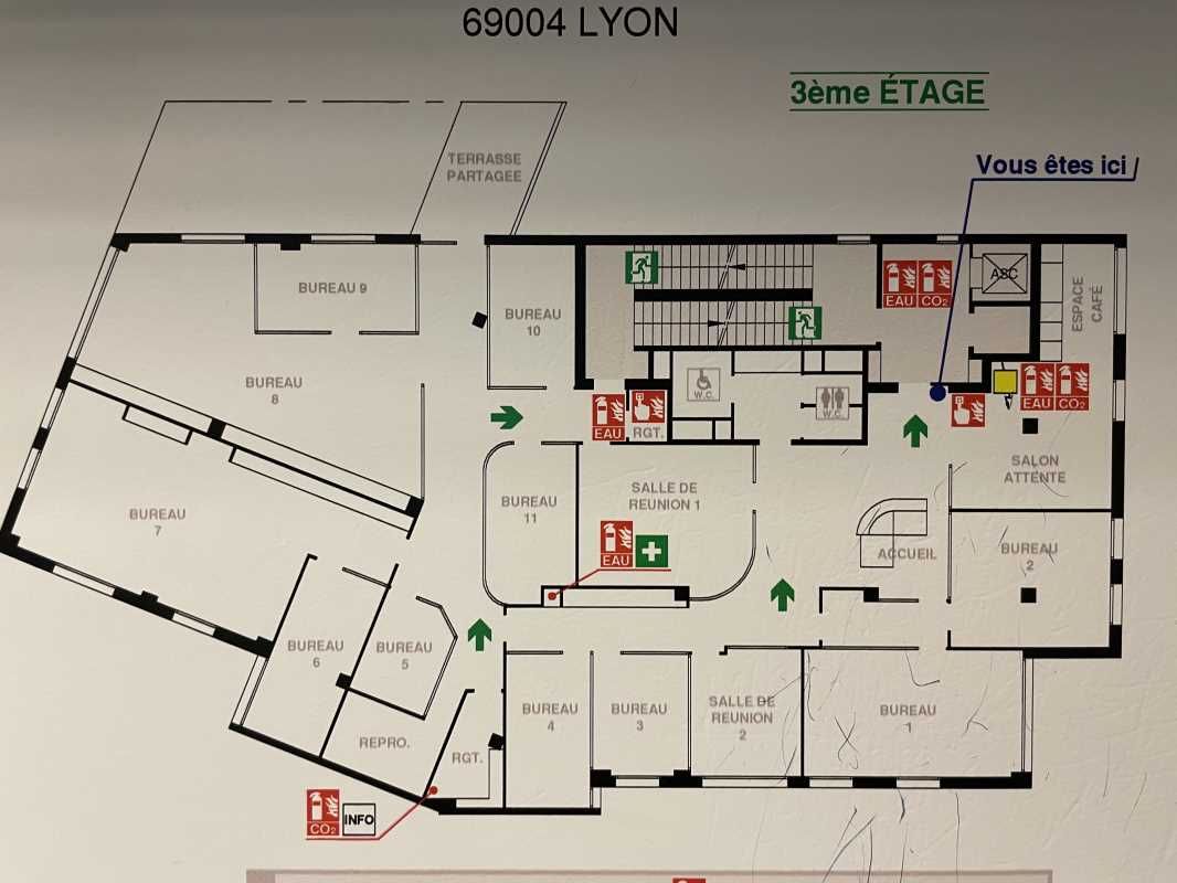 Location bureaux 873 m² divisibles à partir de 28 m²