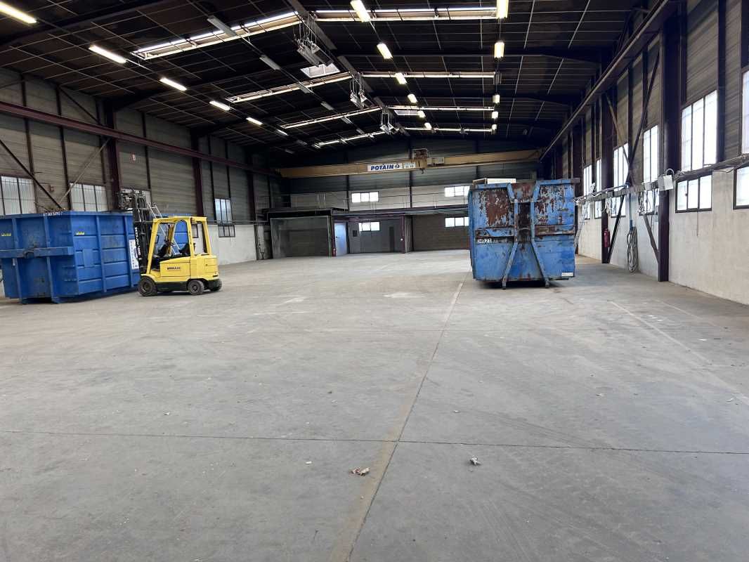 Nous vous proposons à la location des locaux d'ac