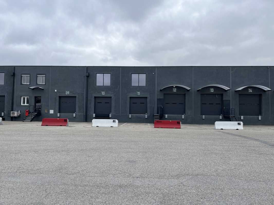 Nous vous proposons à la location des cellules d'