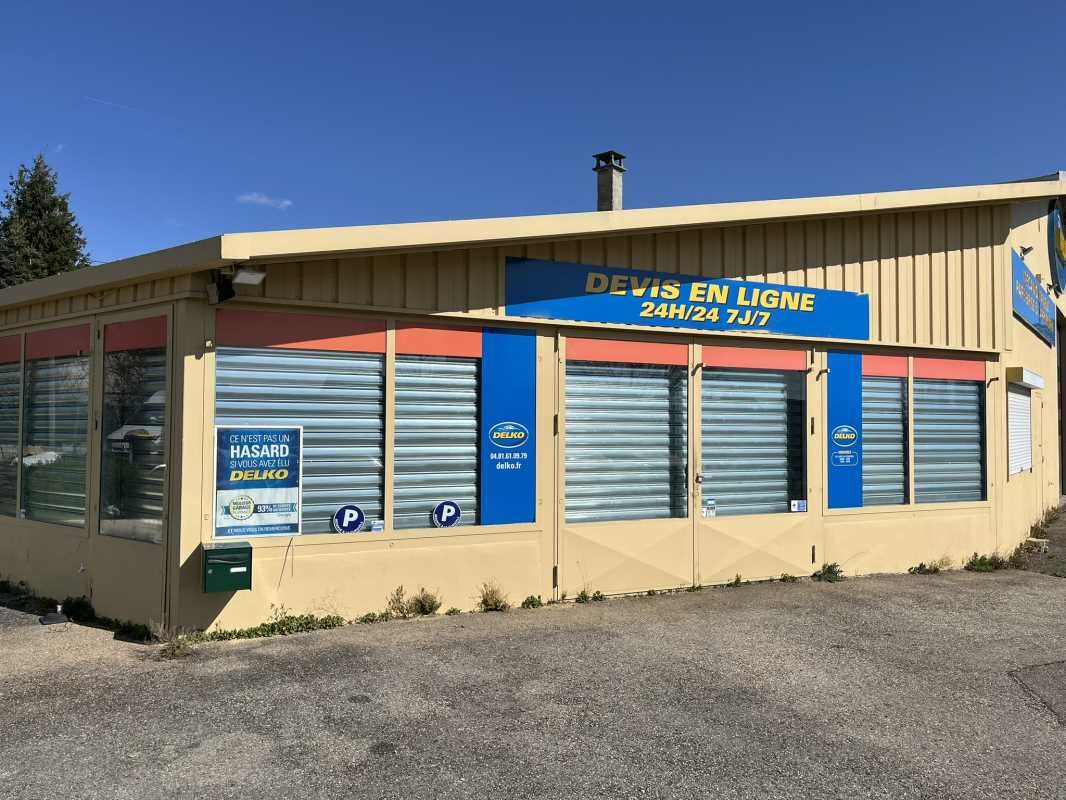 Découvrez ce bâtiment indépendant situé à L'Isle 