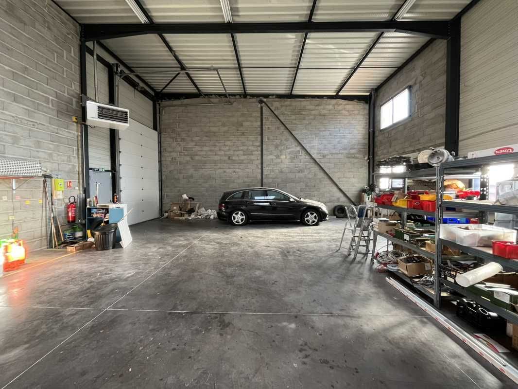 Découvrez ce local d'activités à la location idéa