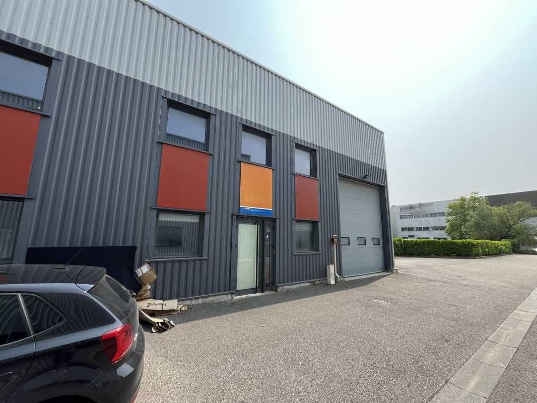 Situé au coeur de la dynamique Zone PERICA à Rill