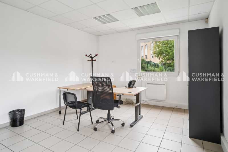 Produit rare sur le secteur, situé à Dardilly (69