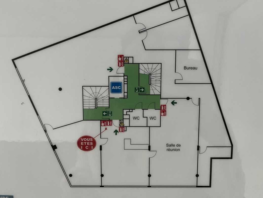 Location bureaux 456 m² divisibles à partir de 110 m²