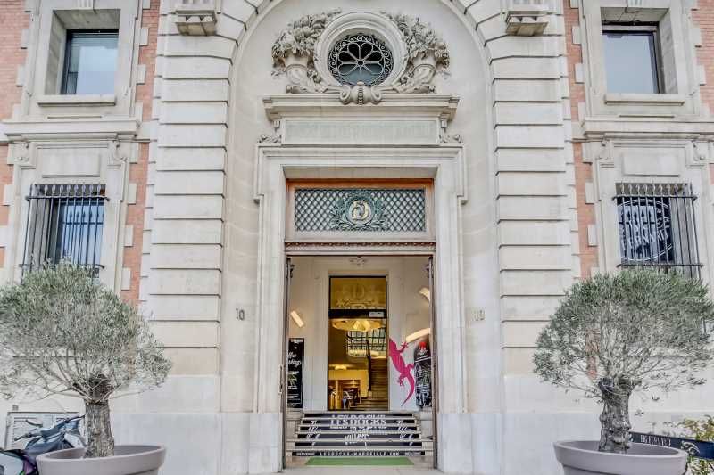 Bureaux à louer en bail dérogatoire, LES DOCKS EU