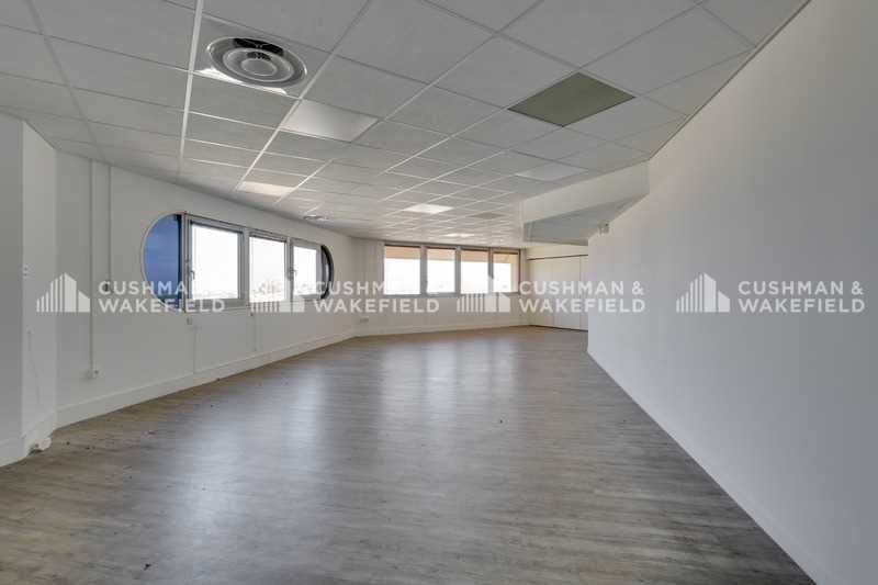 Le cabinet Cushman & Wakefield, expert en immobil