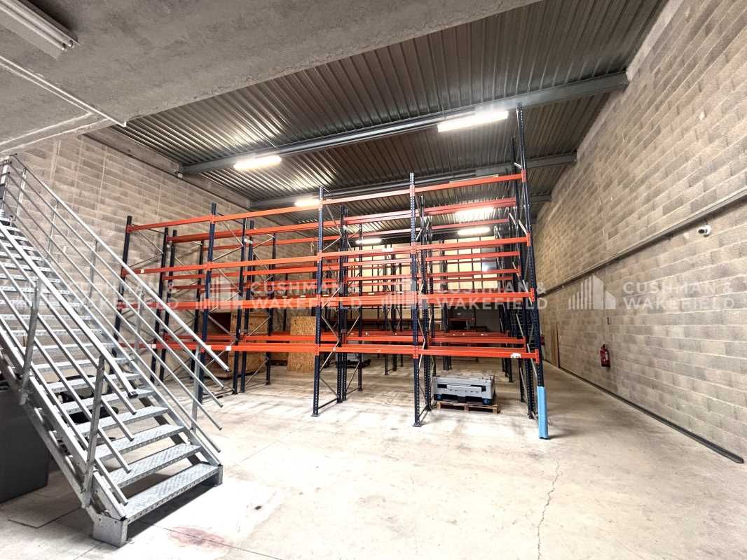 Local à louer à la Ciotat - disponible immédiatem