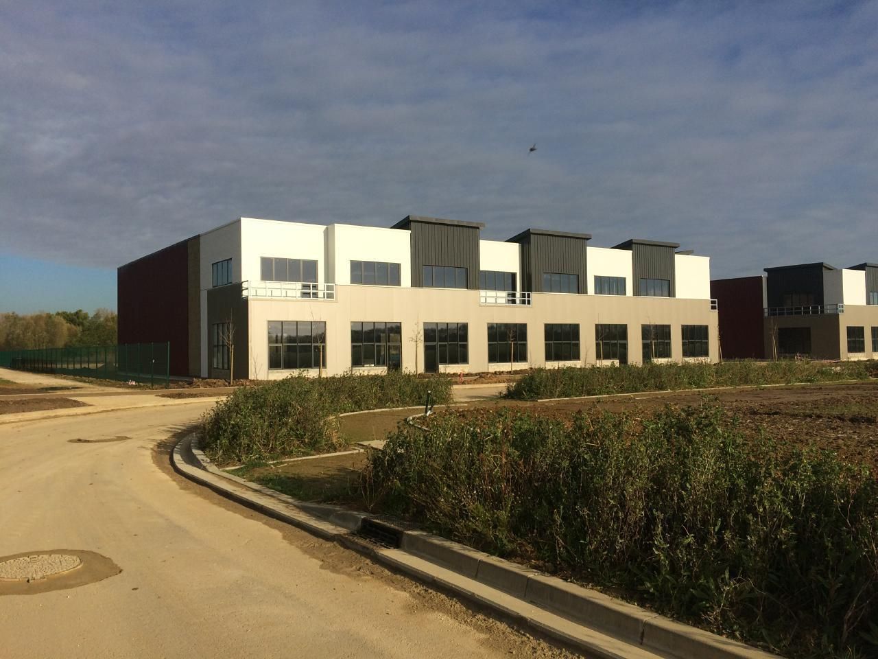 794 m² pour ce pme-pmi en location à Saint-pierre-du-perray