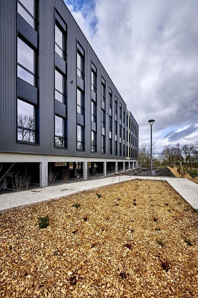 2955 m² pour ce bureaux en location à Mérignac