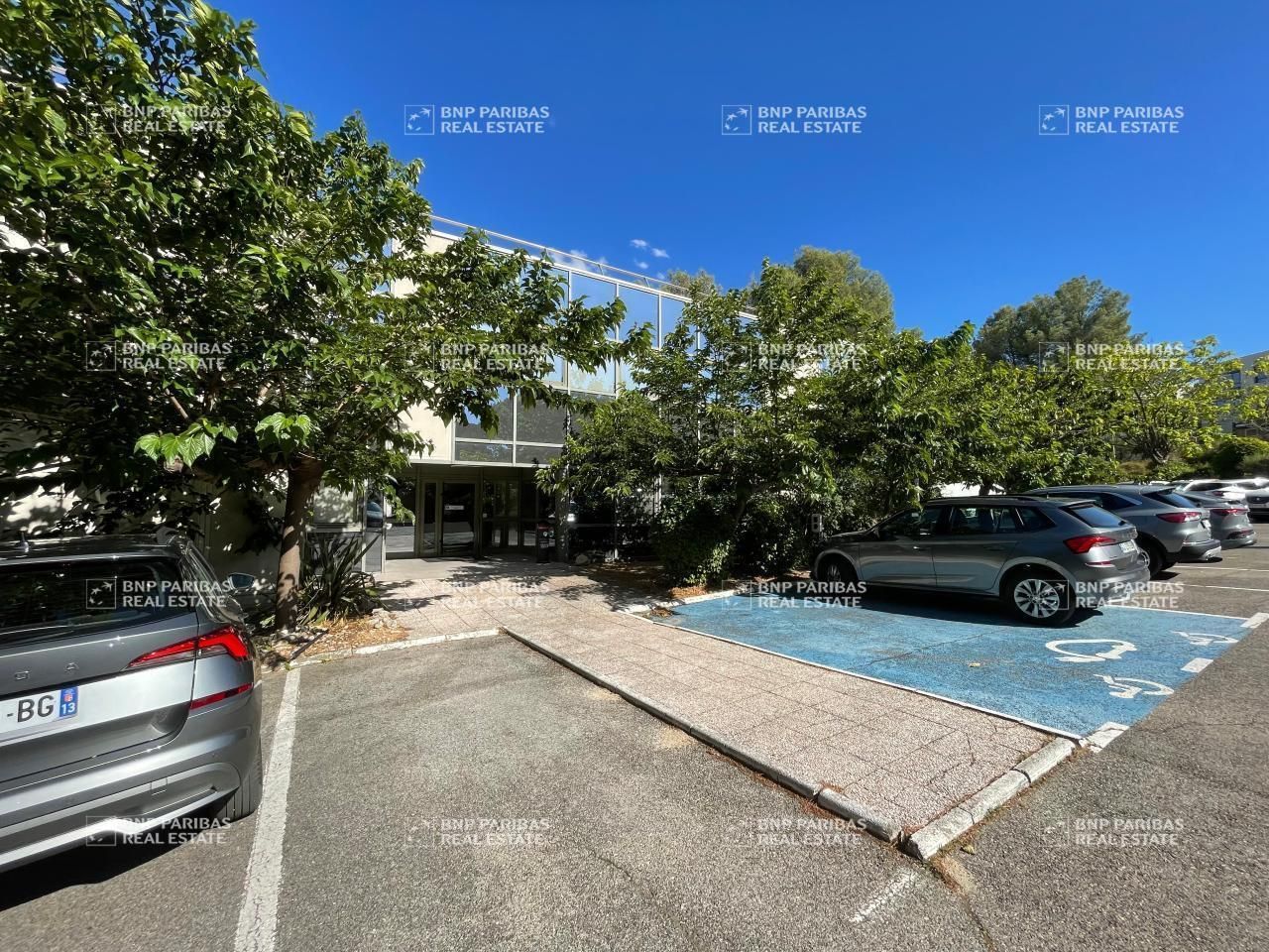 Location bureaux à Aix-en-provence 13290