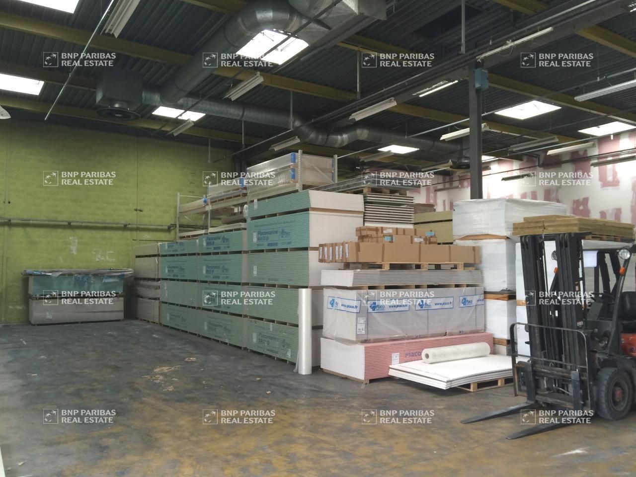 Location Activité 2550 m² non divisibles 33600 Pessac