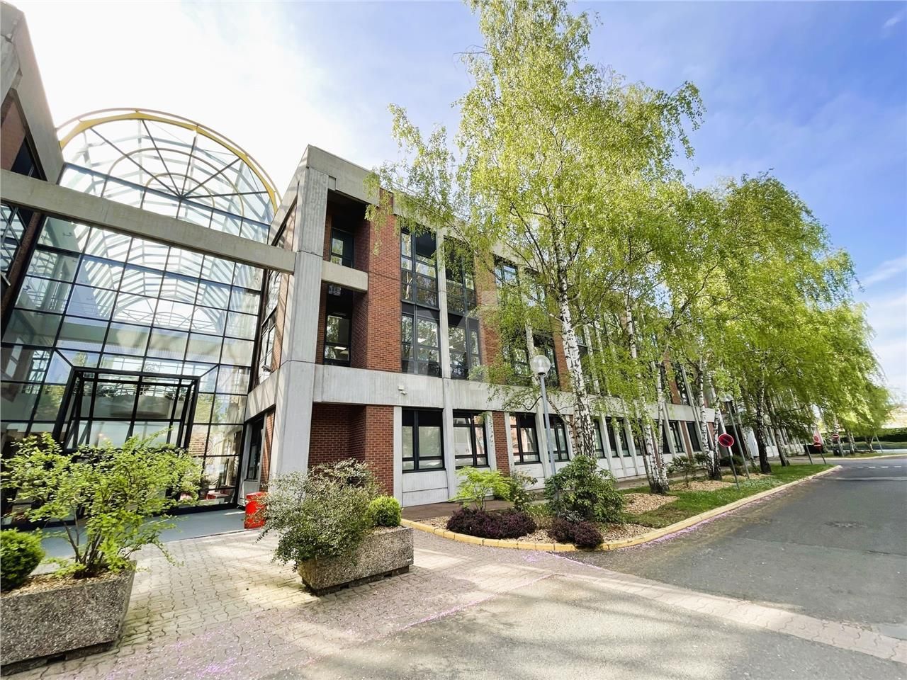 Au sein du Parc du Bois Briard dans un ensemble i