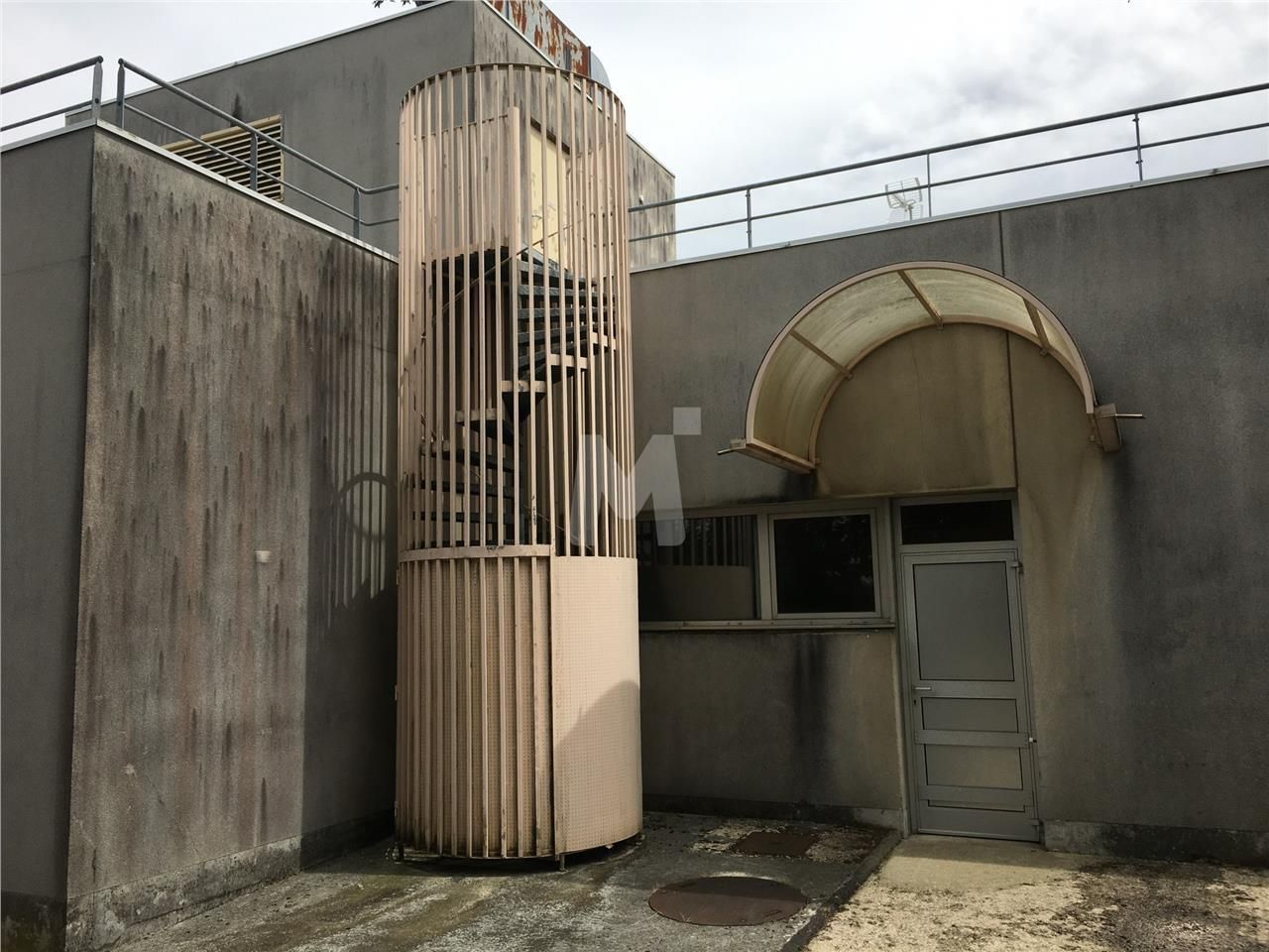 Proche de l'autoroute A5 et de la gare RER de Sav