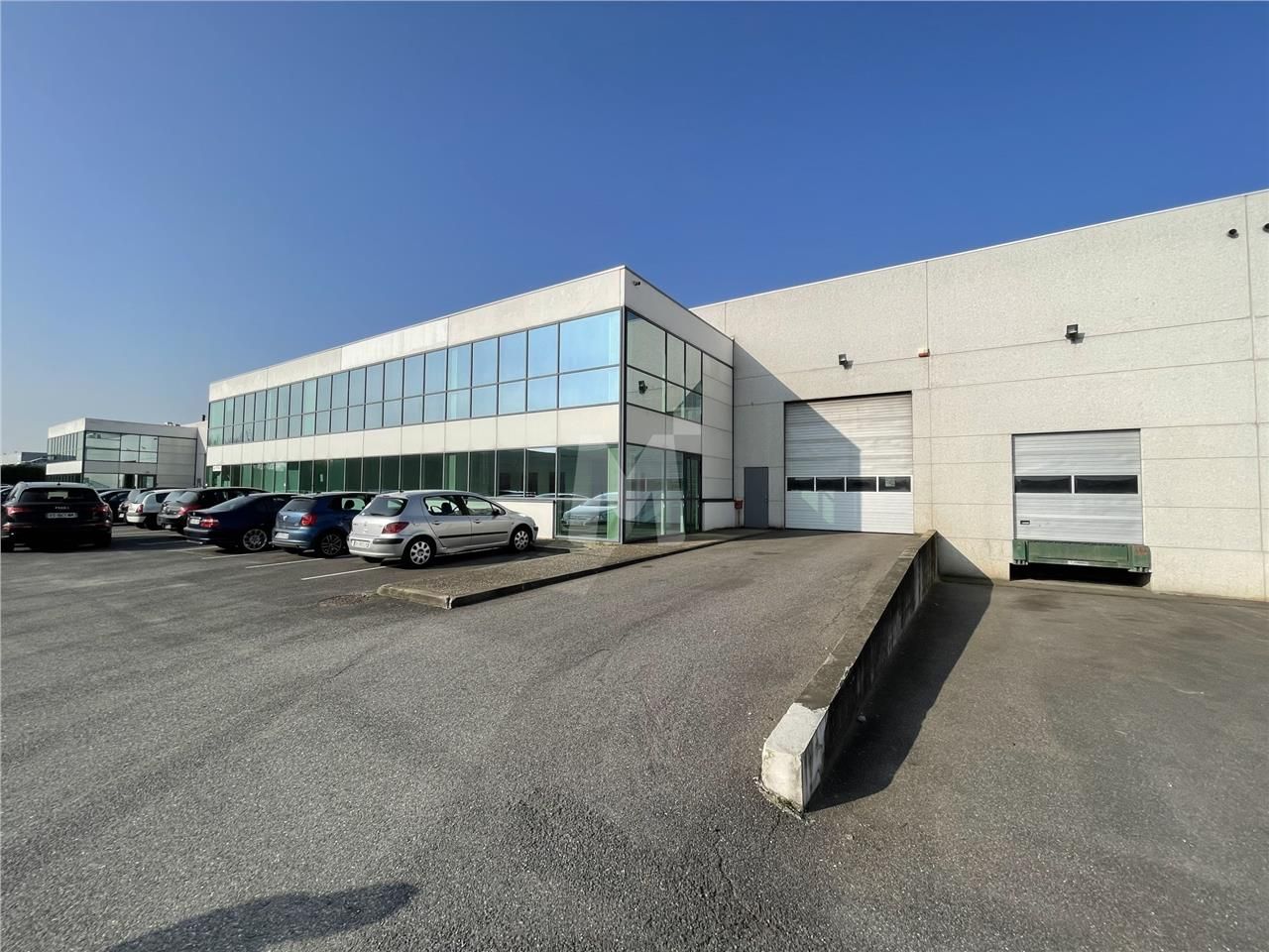 Sur un site clos aisément accessible, nous vous p