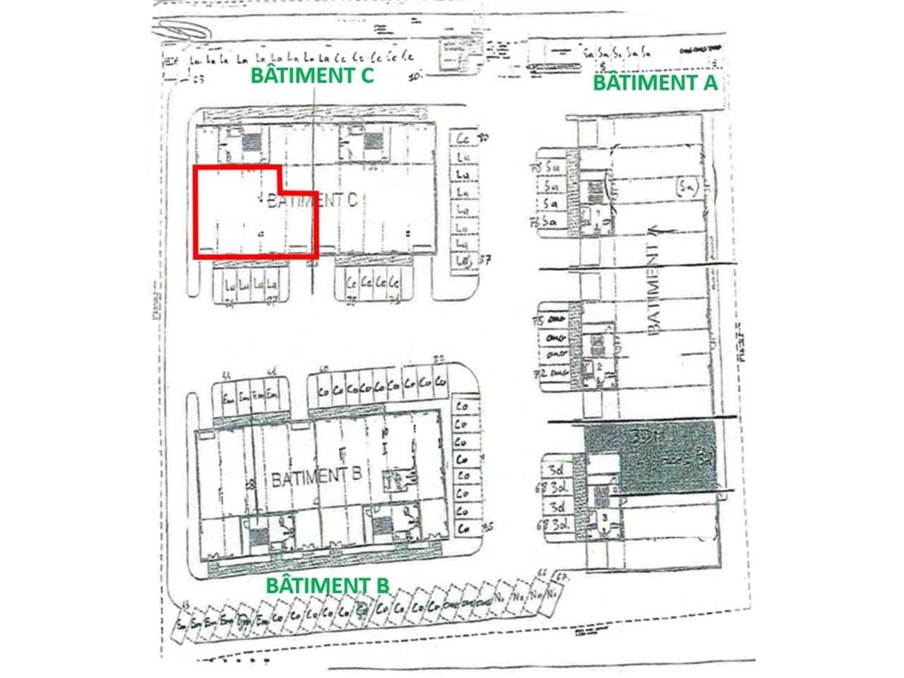 Location entrepots 368 m² non divisibles