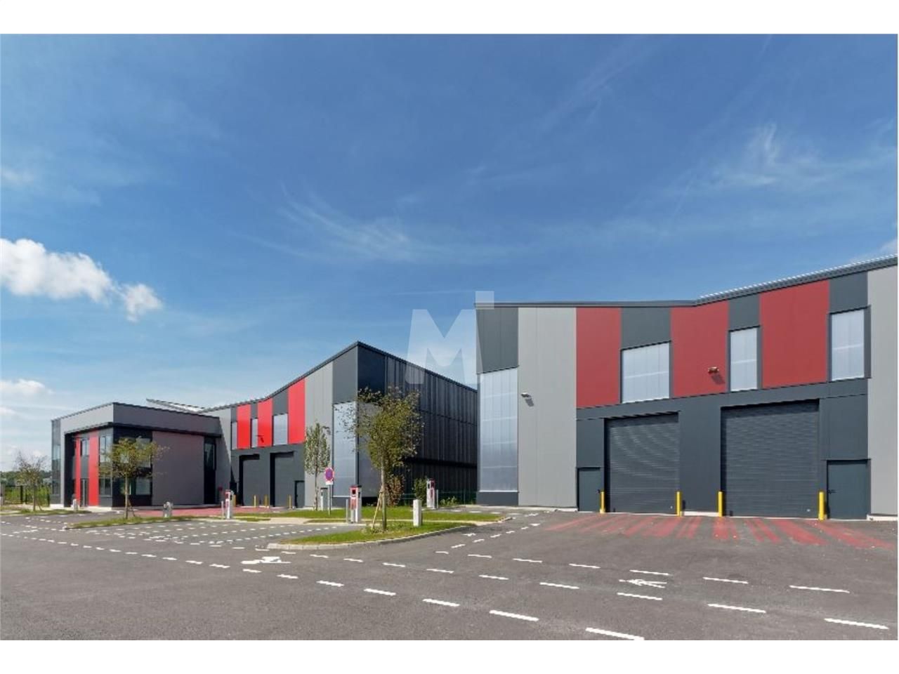 Dans un parc d'activité neuf composé de 4 bâtimen