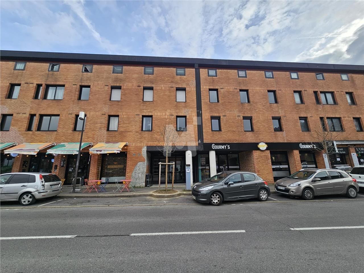 A 500 m de la gare RER D d'Evry-Courcouronnes, no