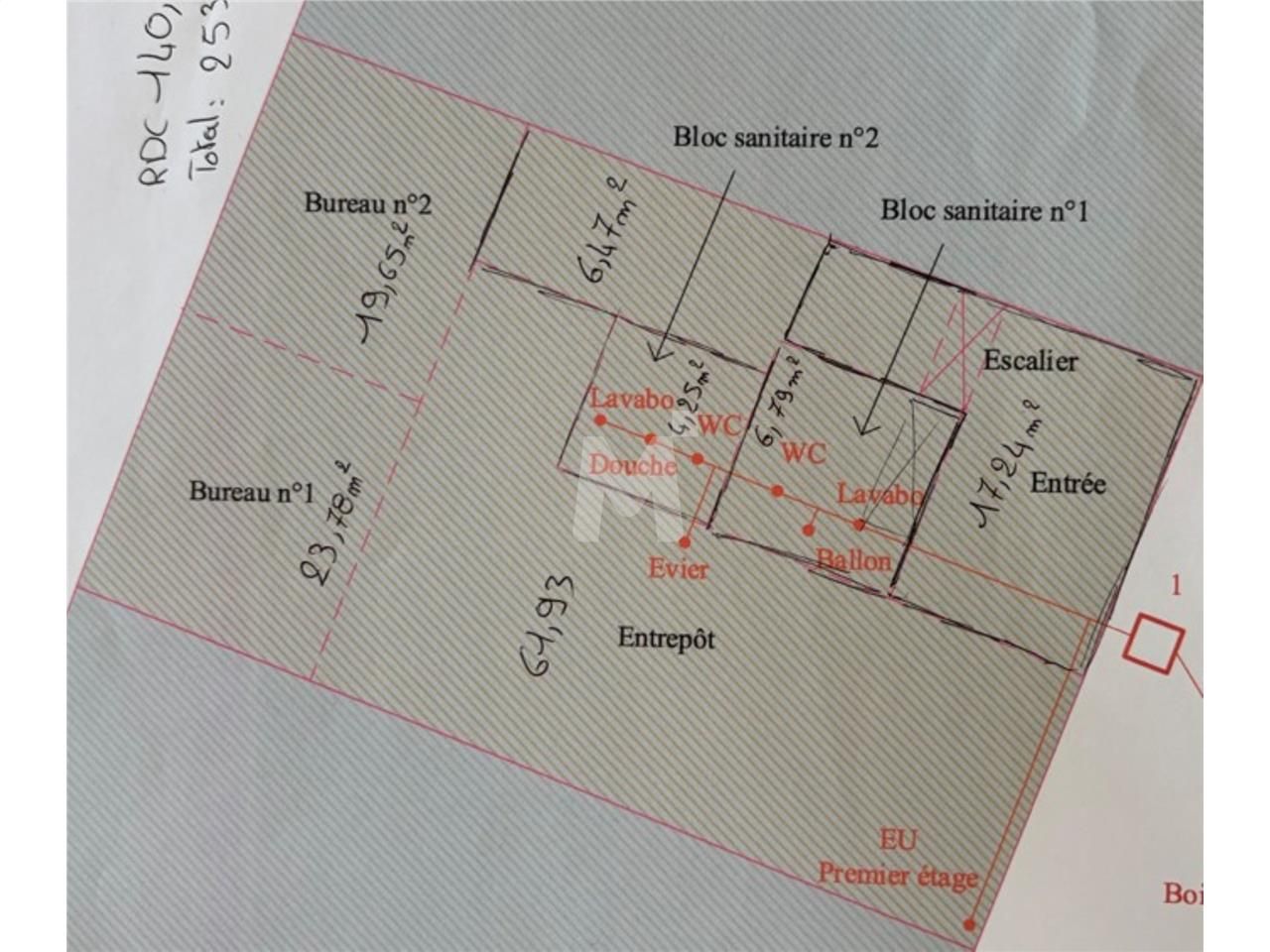 Vente entrepots 255 m² non divisibles