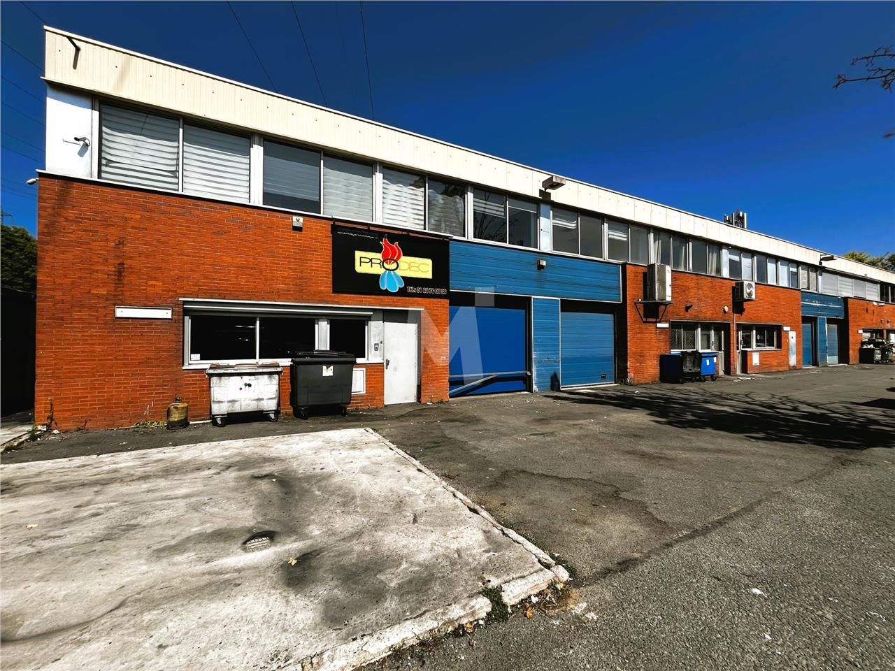 Au sein du Parc de l'Eglantier, nous vous proposo