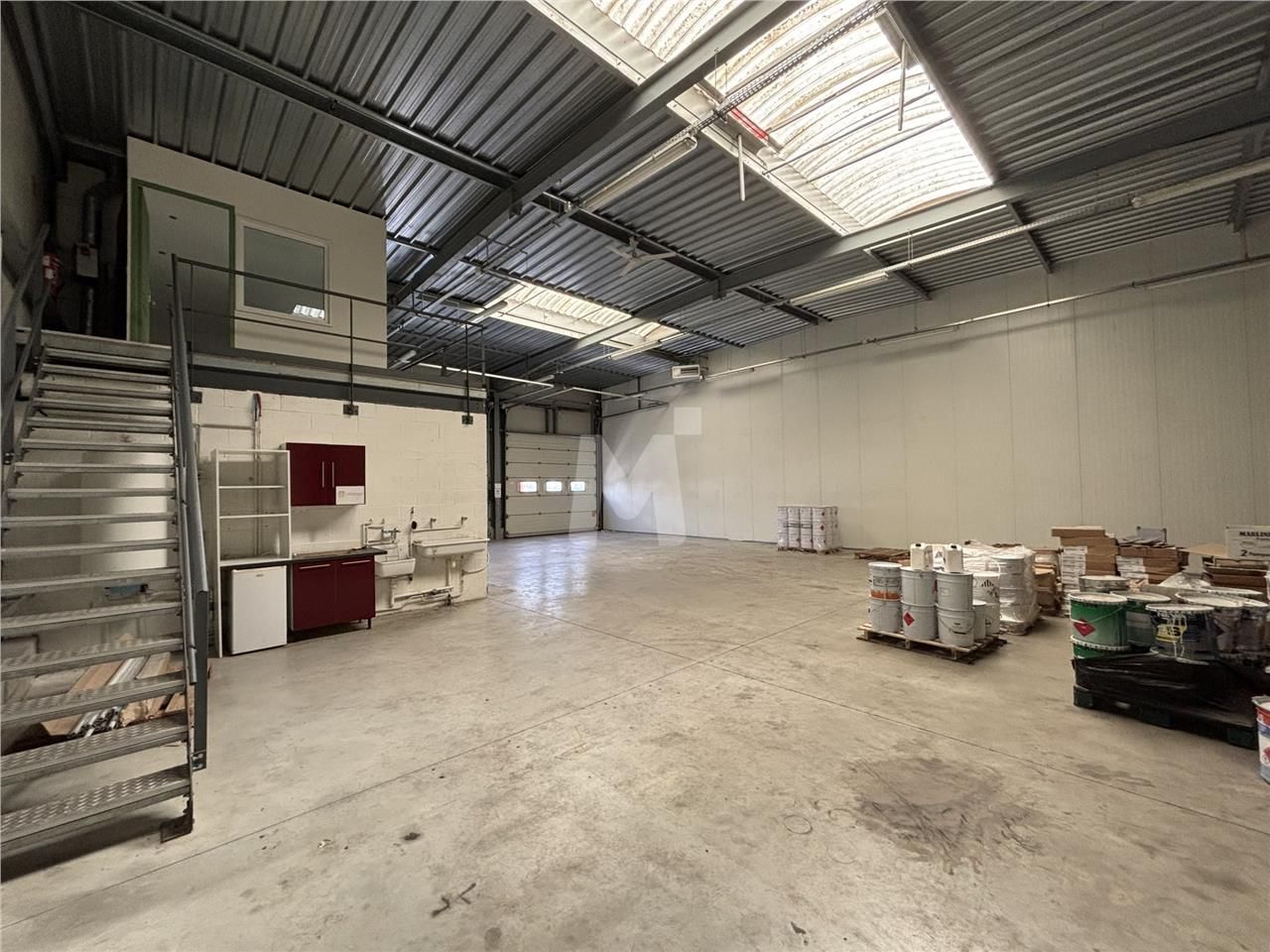 Sur un foncier de 1 286 m², nous vous proposons u