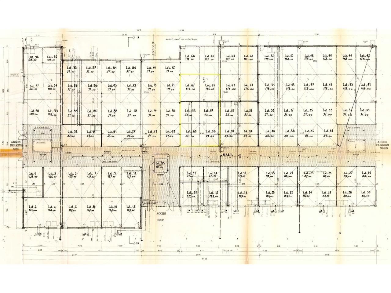 Location locaux commerciaux 135 m² non divisibles