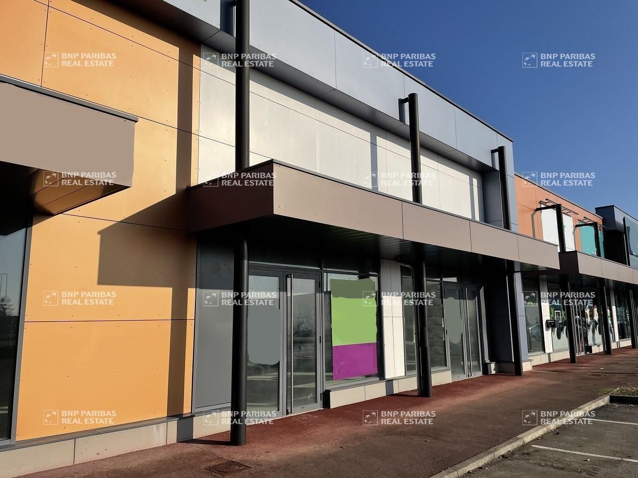 300 m² pour ce activité en location à Choisey