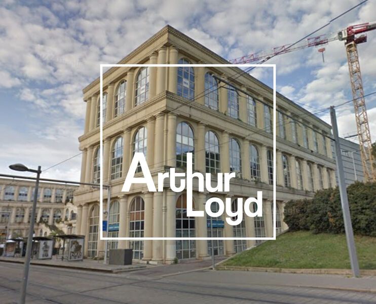 Dans un immeuble emblématique de l'hyper centre-v