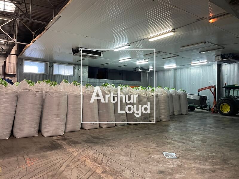 Rare opportunité proche de BEZIERS ! Entrepôt de 