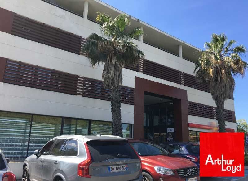 Vous recherchez des bureaux spacieux et bien situ