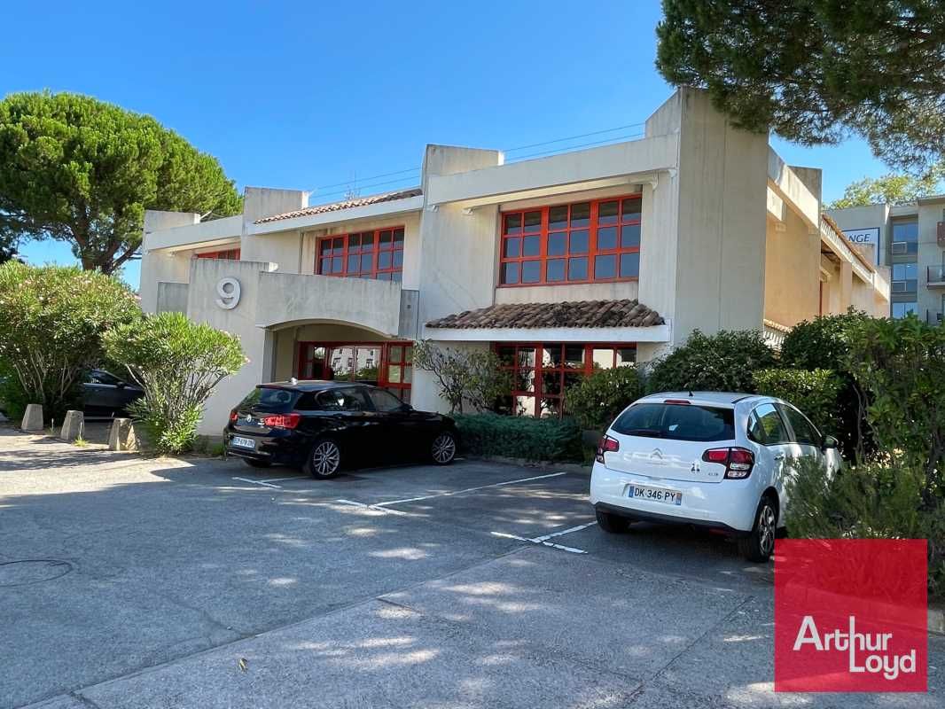 Le Parc Club est un ensemble tertiaire idéalement