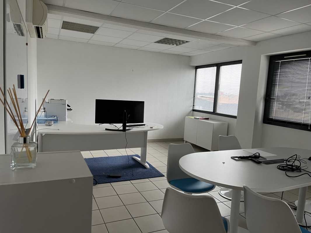 Arthur Loyd vous propose un plateau de bureaux à 