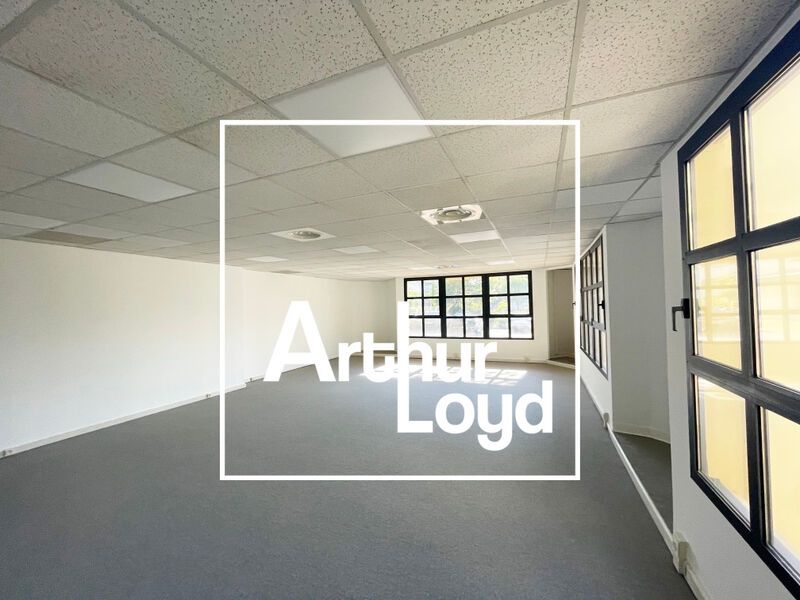 Au sein du Parc Club du Millénaire, nous vous pro