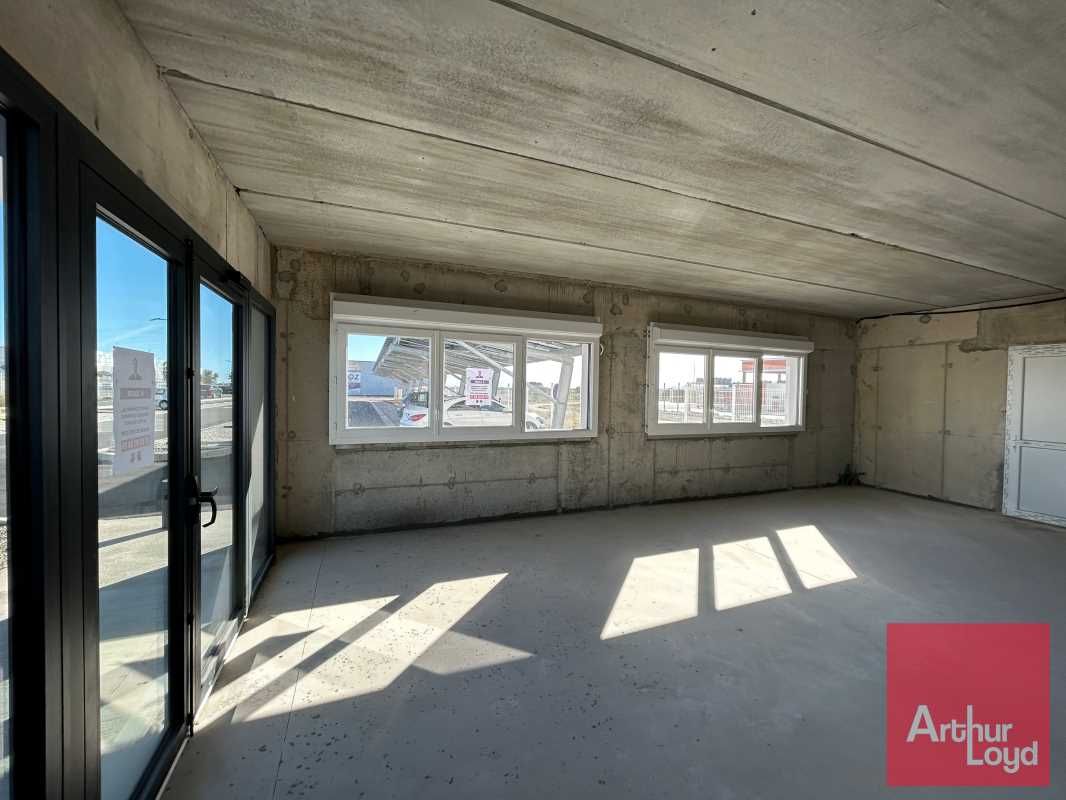 Au nord de Perpignan, dans la zone commerciale Es