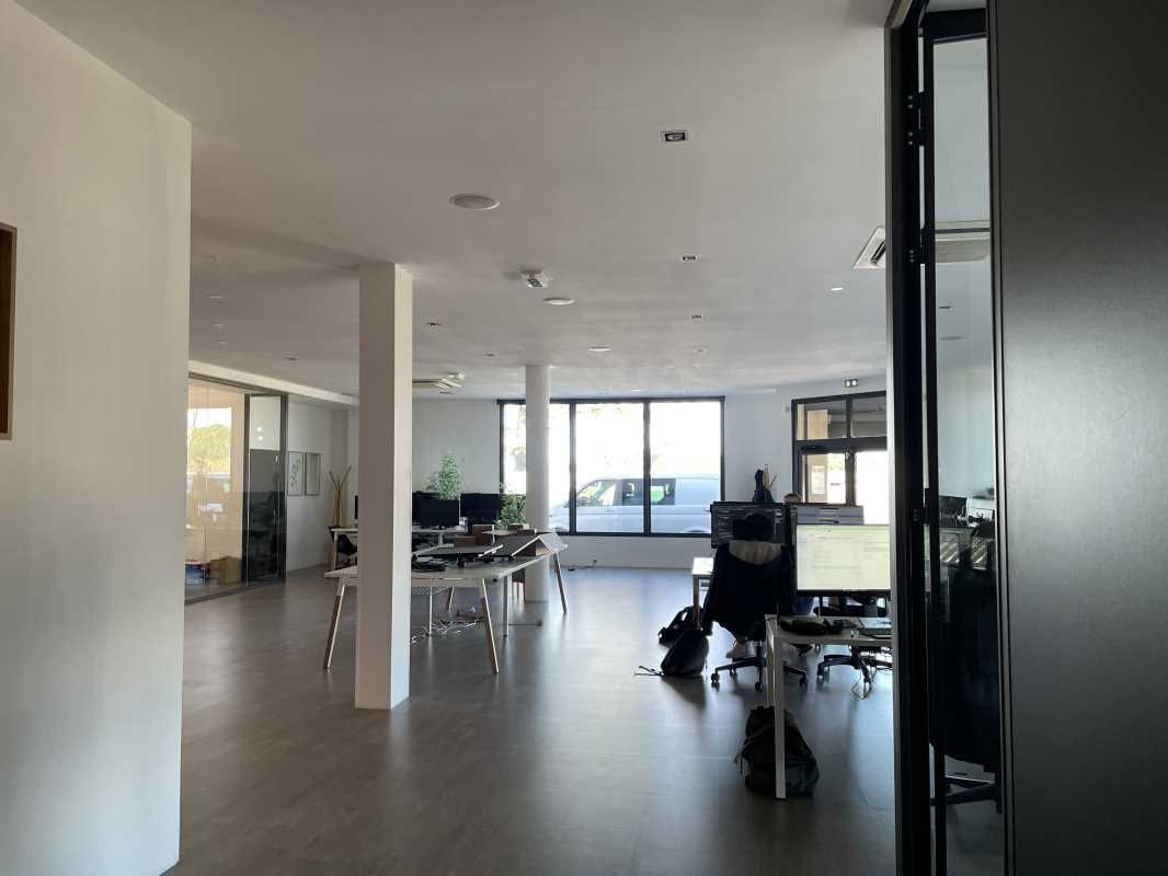 Vente investisseur  Bâtiment indépendant sur gran