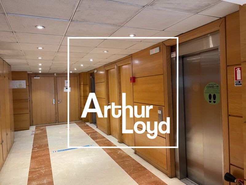 Dans le quartier d'Antigone, offrant une architec