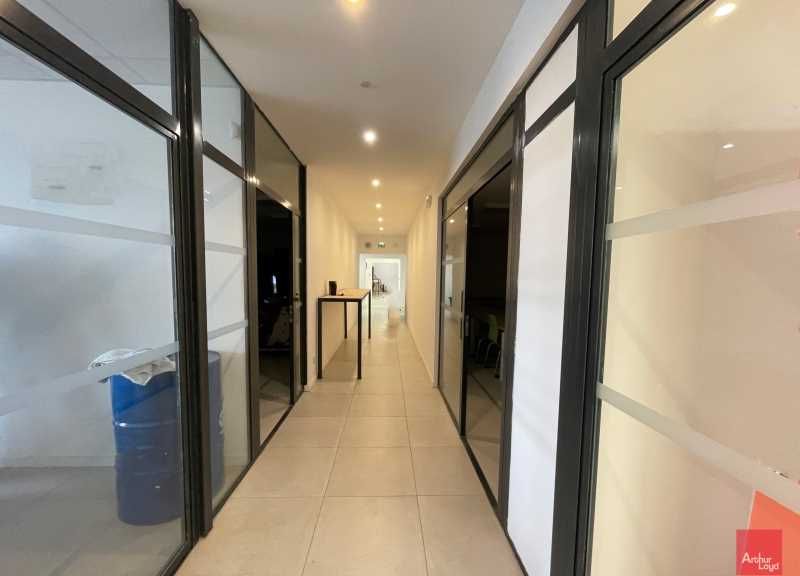 Locaux professionnels spacieux et modulables au c