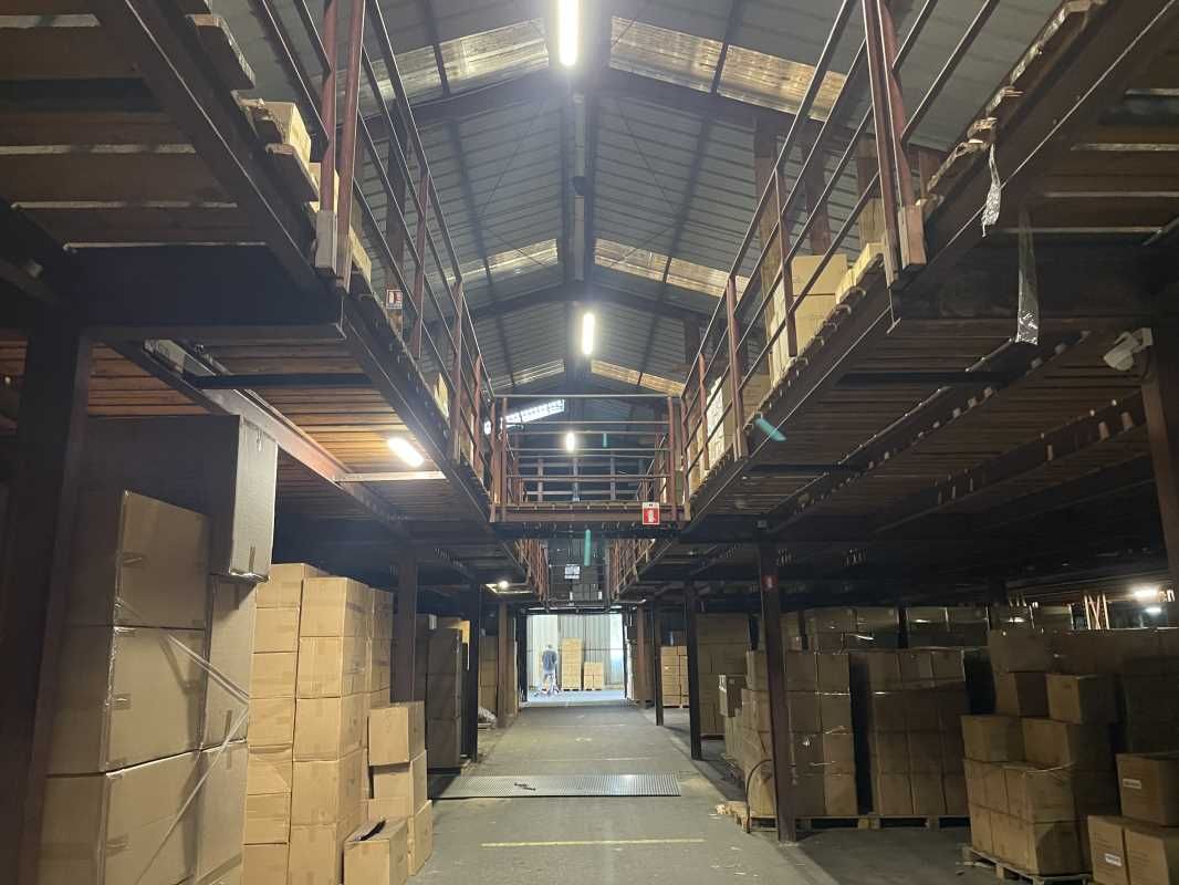 Exclusif  à la vente idéal investisseur Bâtiment 