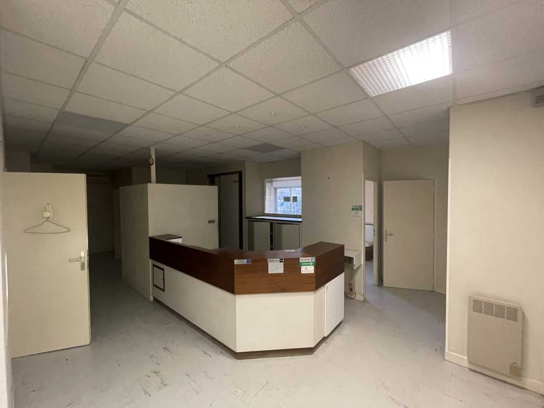 A proximité de Centre Hospitalier de Béziers, d'u