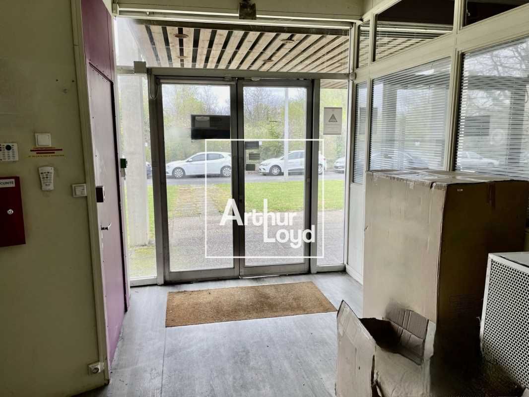 Au sein du centre de gros, dans le sud ouest Toul