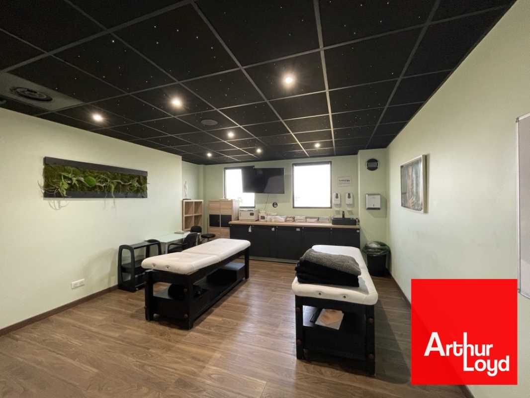 Arthur Loyd vous propose des bureaux d'environ 40